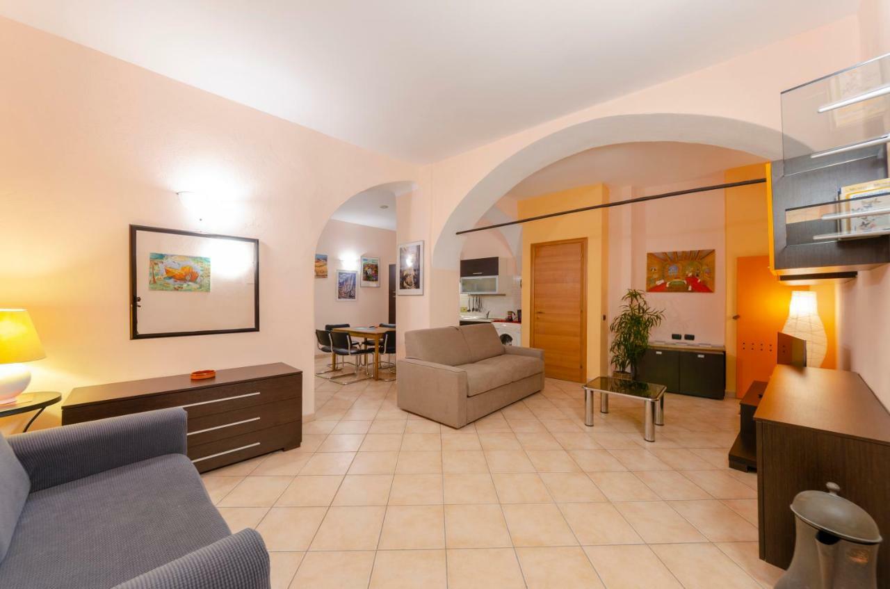 Ferienwohnung Joivy Warm Family Apt Near Porto Antico Genua Exterior foto
